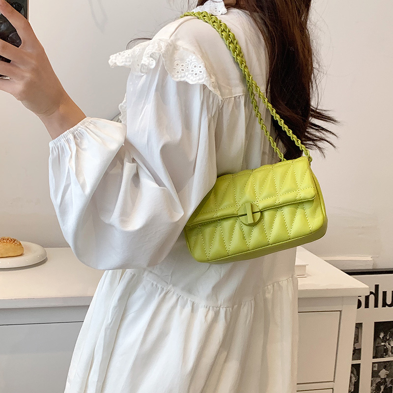 Stemmingen Borduurgaren Chain  - Women Bags Trend 2025 recensie en prijs