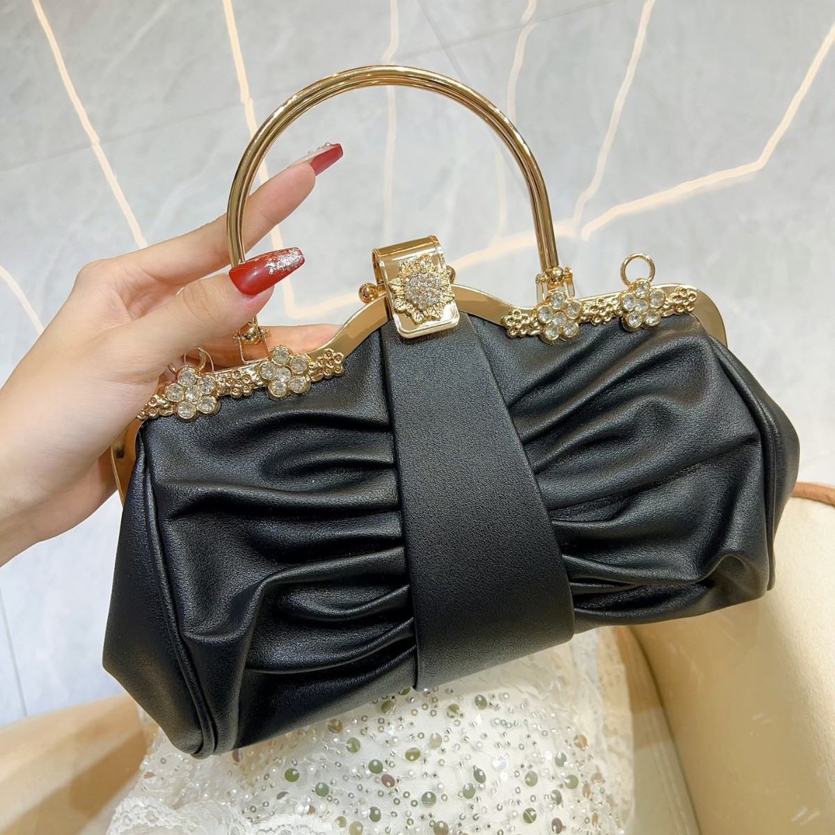 2025 Luxe High-end Party Cloud - Women Bags Trend 2025 recensie en prijs
