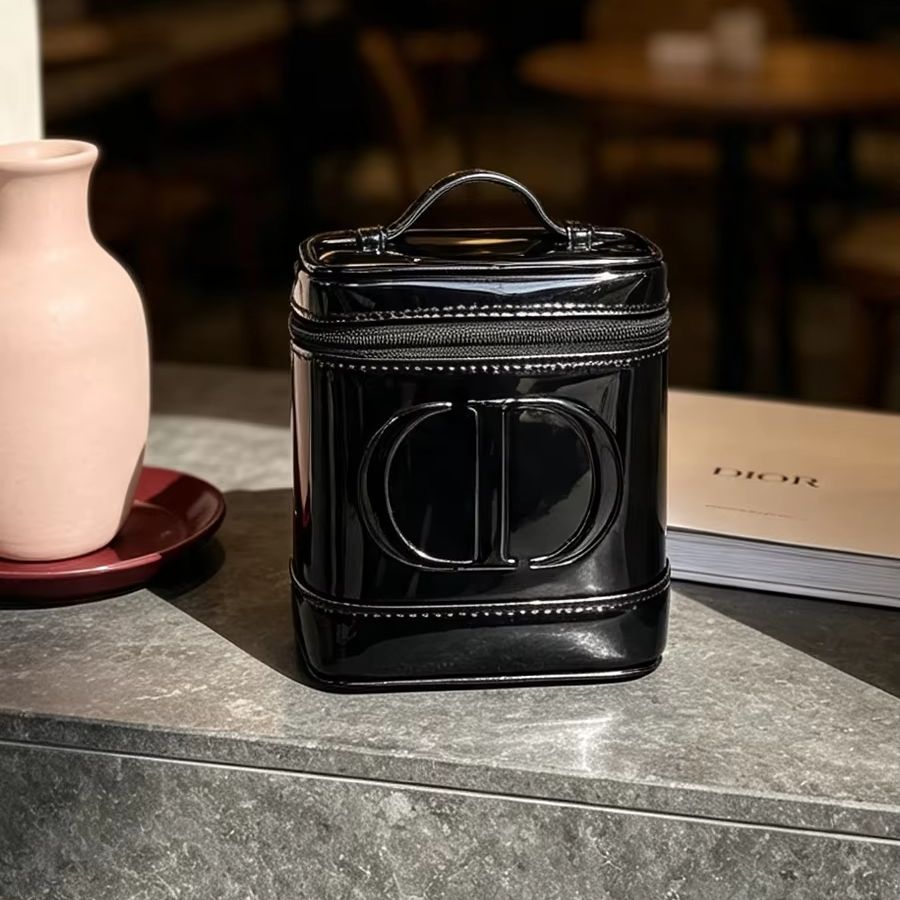 DIOR's tas Zwarte Mesh Damesta - Women Bags Daily Use recensie en prijs
